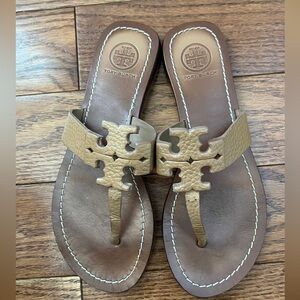 Tory Burch Moore Leather Logo Flip Flop Sz 6